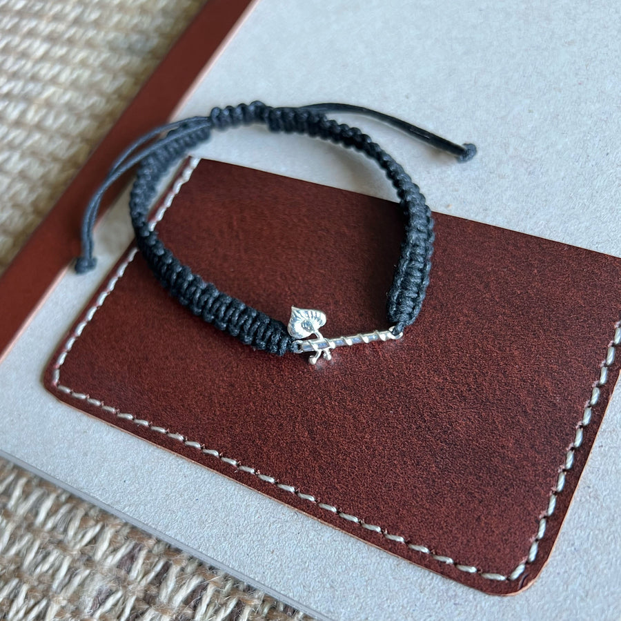 PREORDER  - MEN - Thakur ji Bansuri 92.5 Silver Bracelet