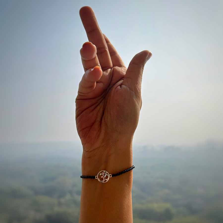 WOMEN- OM 92.5 Silver with Black Onyx beads Bracelet