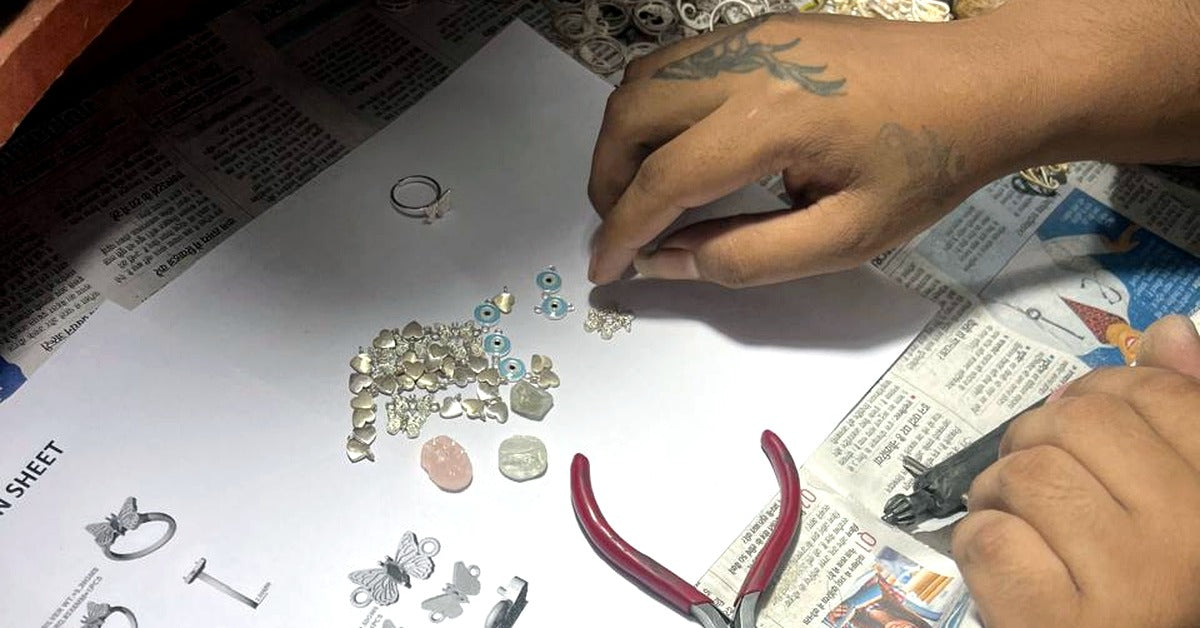 How to tell if silver is real — 925 hallmark stamp on sterling silver ring