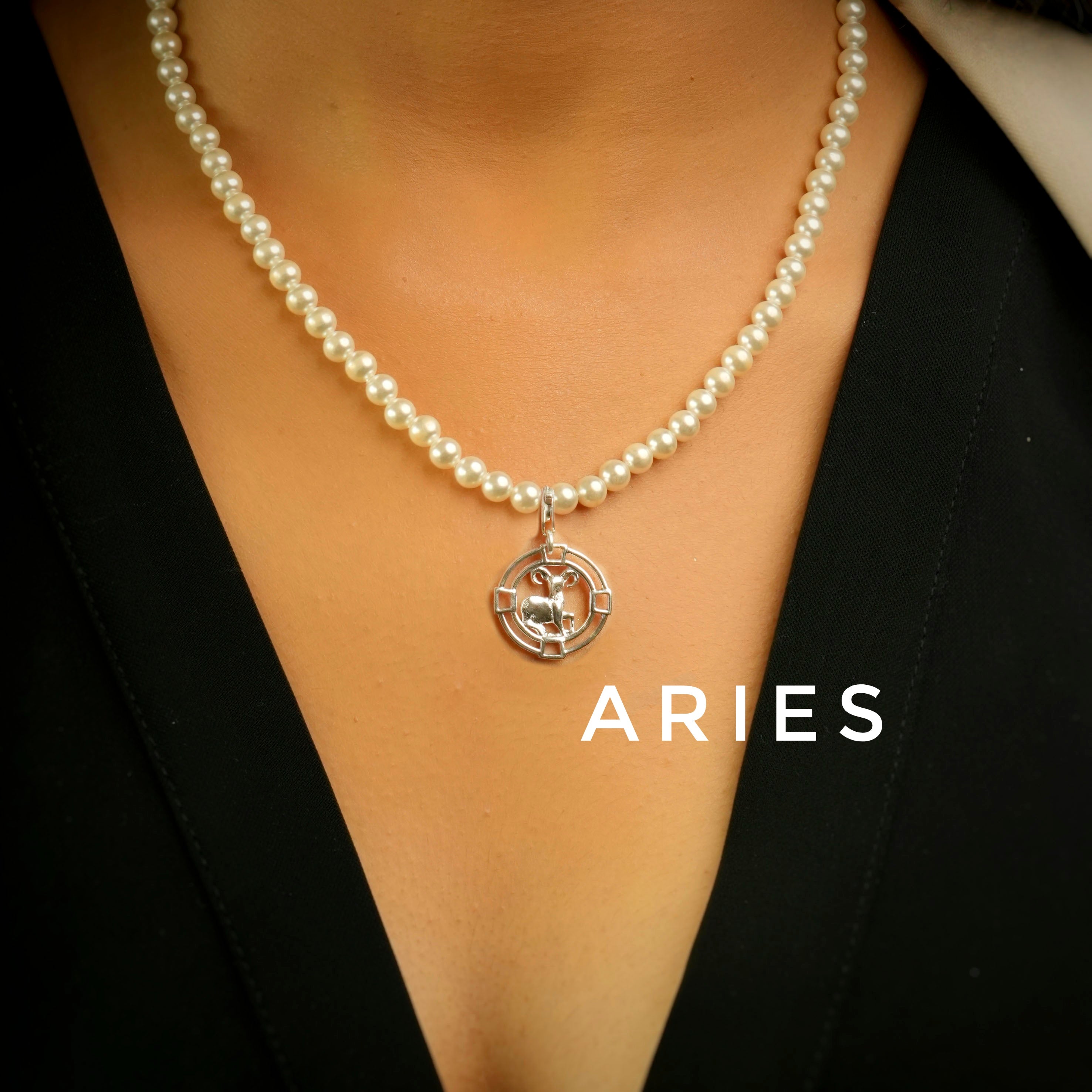 【HANAさま専用】ALL BLUESシルバー925MOTO NECKLACE HANAさま専用】ALL BLUESシルバー925MOTO NECKLACE - メルカリ