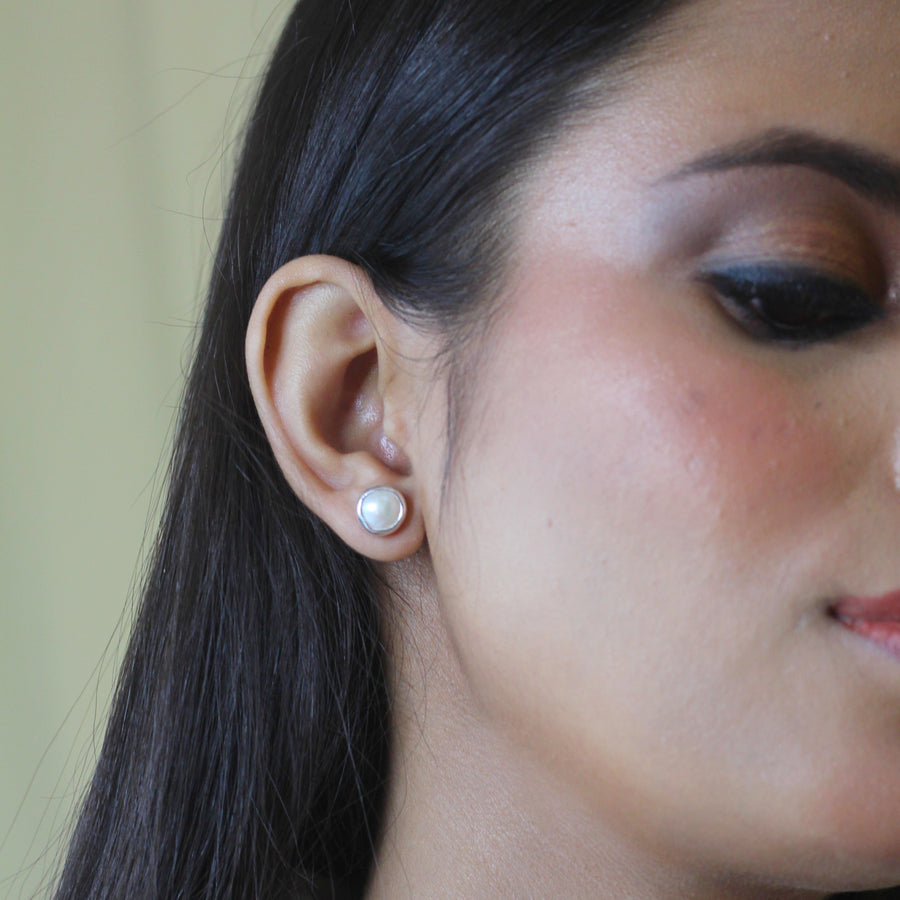 Freshwater Pearl Bare Glow Studs