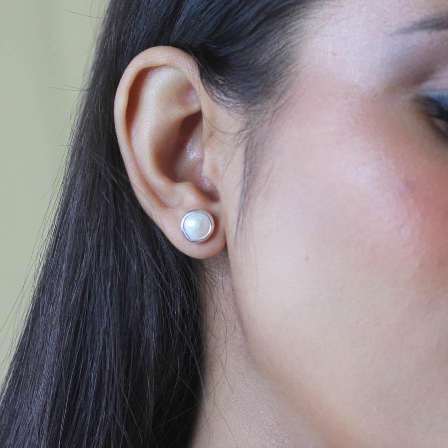 Freshwater Pearl Bare Glow Studs