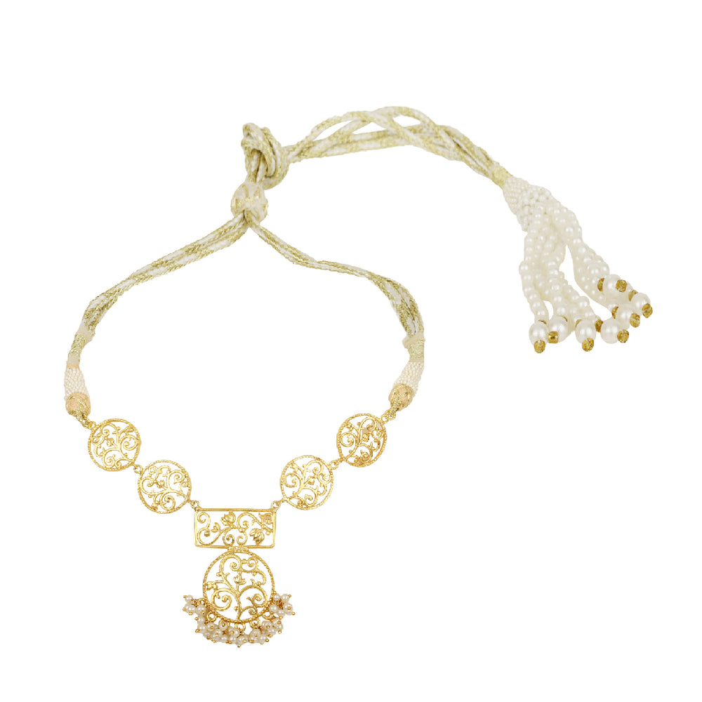 
            
                Load image into Gallery viewer, Lotus Pearl Choker
            
        