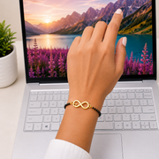 Women Infinite Love 22k Gold-plated Brass Bracelet with Black Onyx