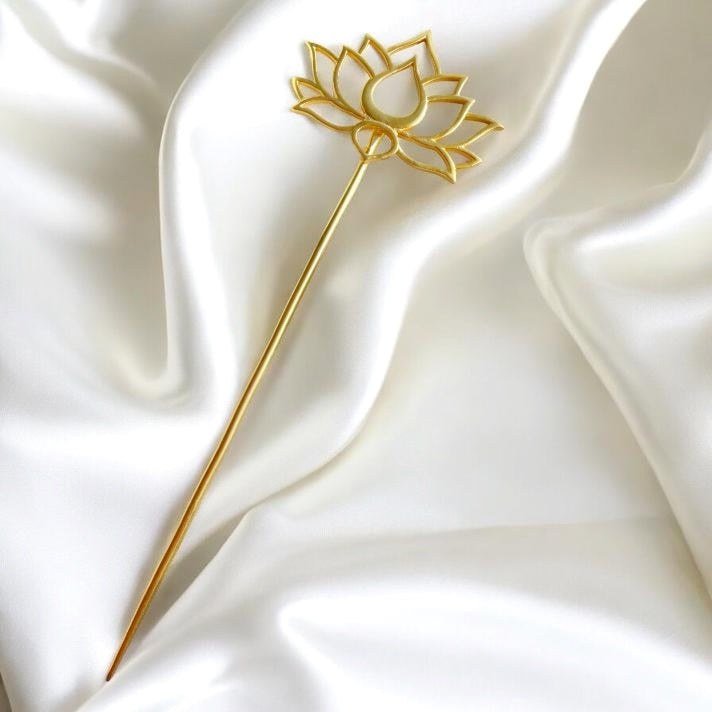 Lotus Bun Pin (Single Stick)