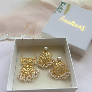 
            
                Load image into Gallery viewer, Round Lotus Blossom Pearl Studs &amp;amp; Necklace Gift set
            
        