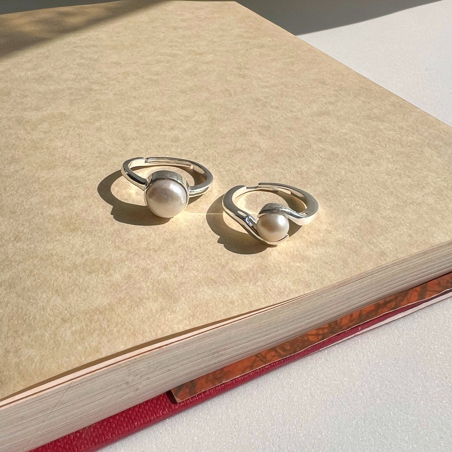 COUPLE RINGS - Pearl Perfect 92.5 Silver Rings