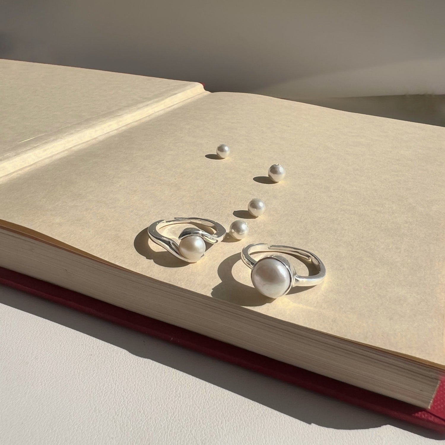 COUPLE RINGS - Pearl Perfect 92.5 Silver Rings