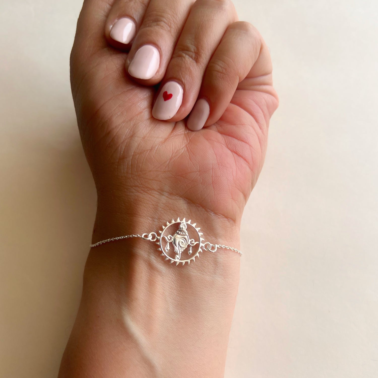 Women - Shankh Blessings 92.5 Silver Bracelet