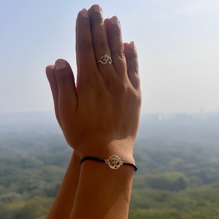Women Combo- OM 92.5 Silver Bracelet & Ring