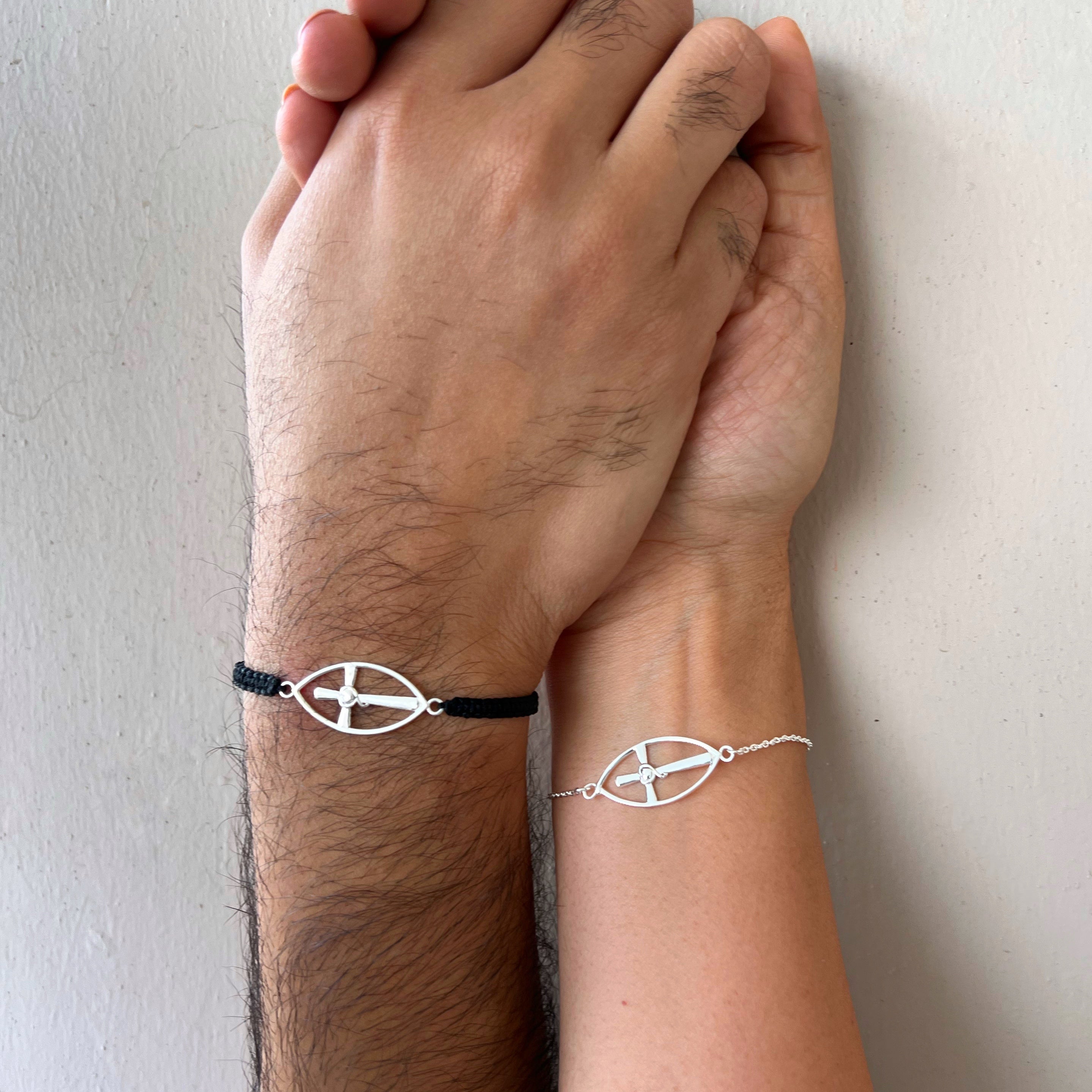 COUPLE - Cross My Heart Bracelets – 92.5 Silver