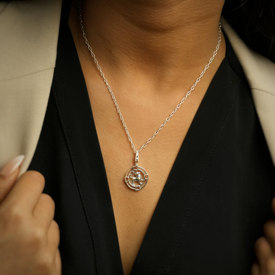 Leo Chain 92.5 Silver Necklace PLUS Free Thread Bracelet