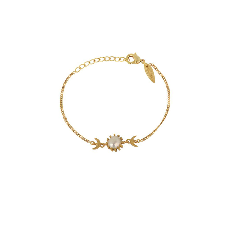 Moon Pearl Bracelet