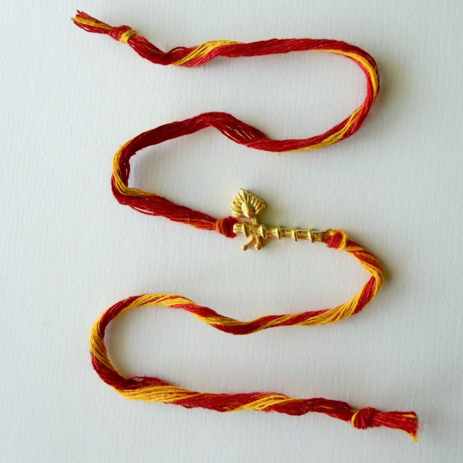 RAKHI – 22K Thakur ji Bansuri   Gold-plated