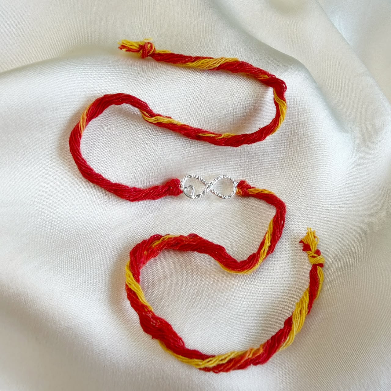 SILVER RAKHI - Love Forever Infinity 92.5 Silver