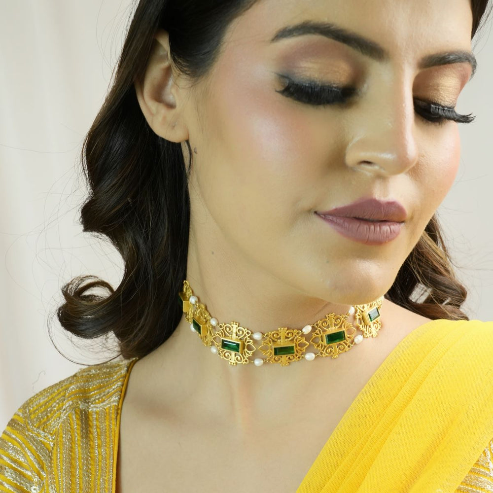 
            
                Load image into Gallery viewer, Shagun Choker Green Necklace
            
        