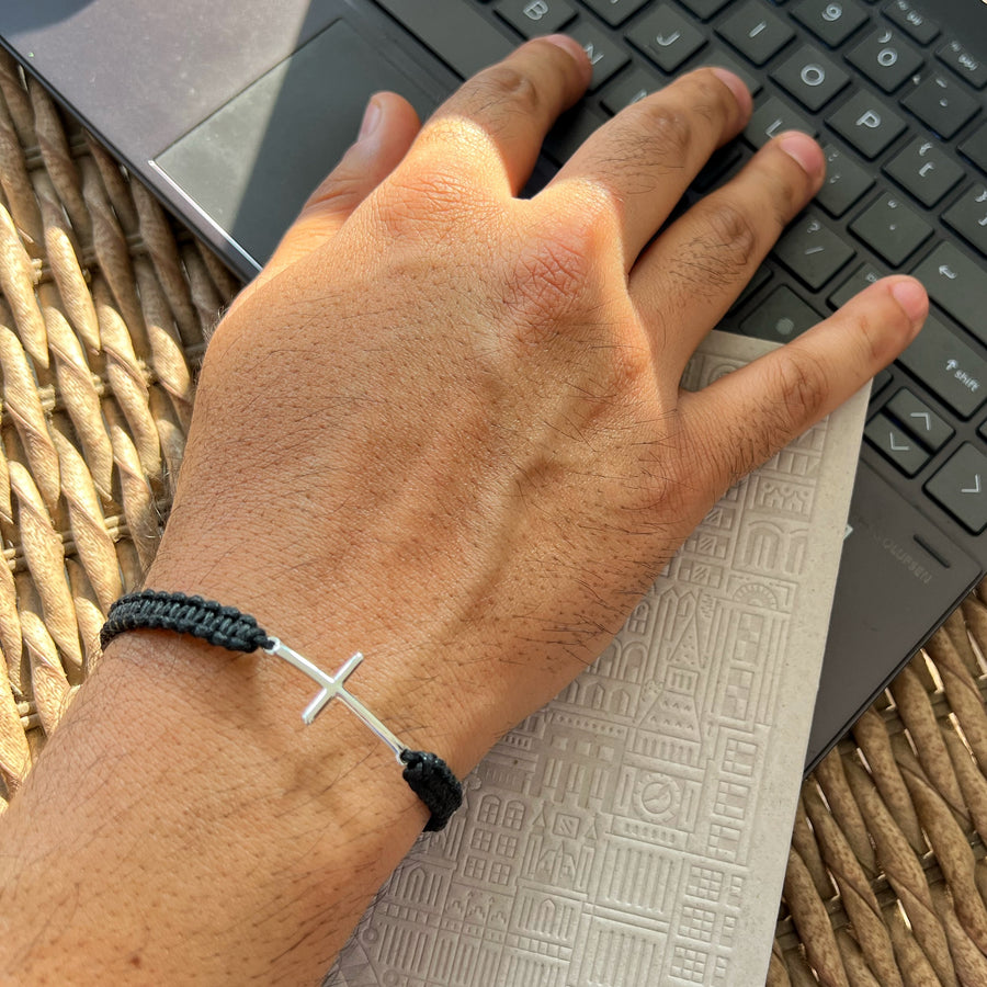 PREORDER -  MEN - Cross 92.5 Silver Bracelet