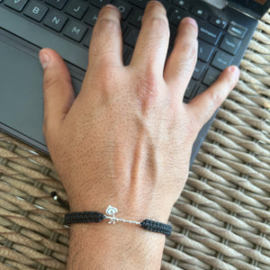 MEN Blessed Hands - Thakur ji Bansuri 92.5 Silver Bracelet