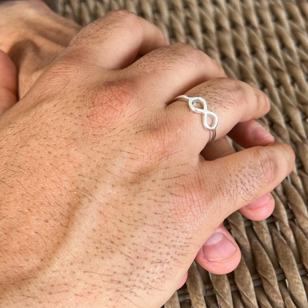 Apples of Gold Titanium Infinity Symbol Wedding Band Ring for Men's |  Amazon.com