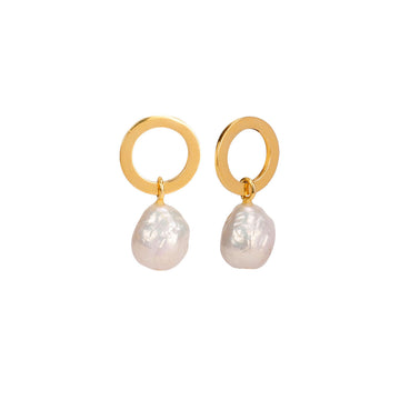 Pearl Love Earring